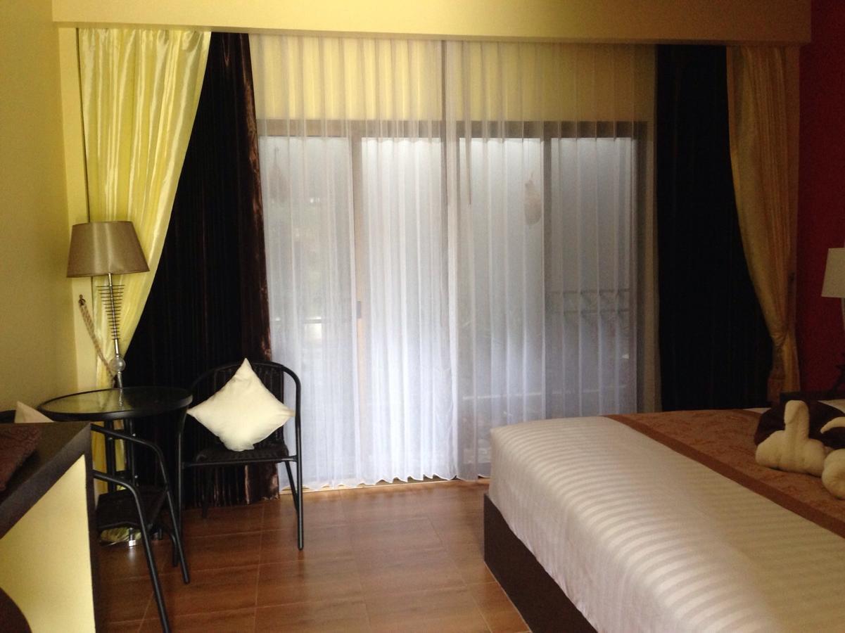 Heritage Tropical Resort Nakhon Si Thammarat Esterno foto