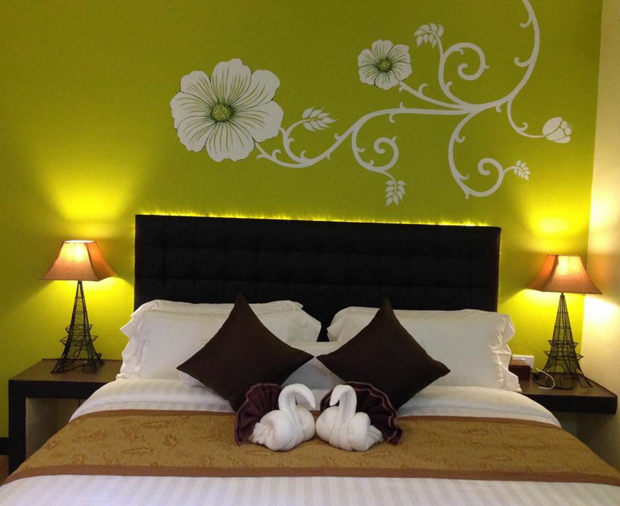 Heritage Tropical Resort Nakhon Si Thammarat Esterno foto
